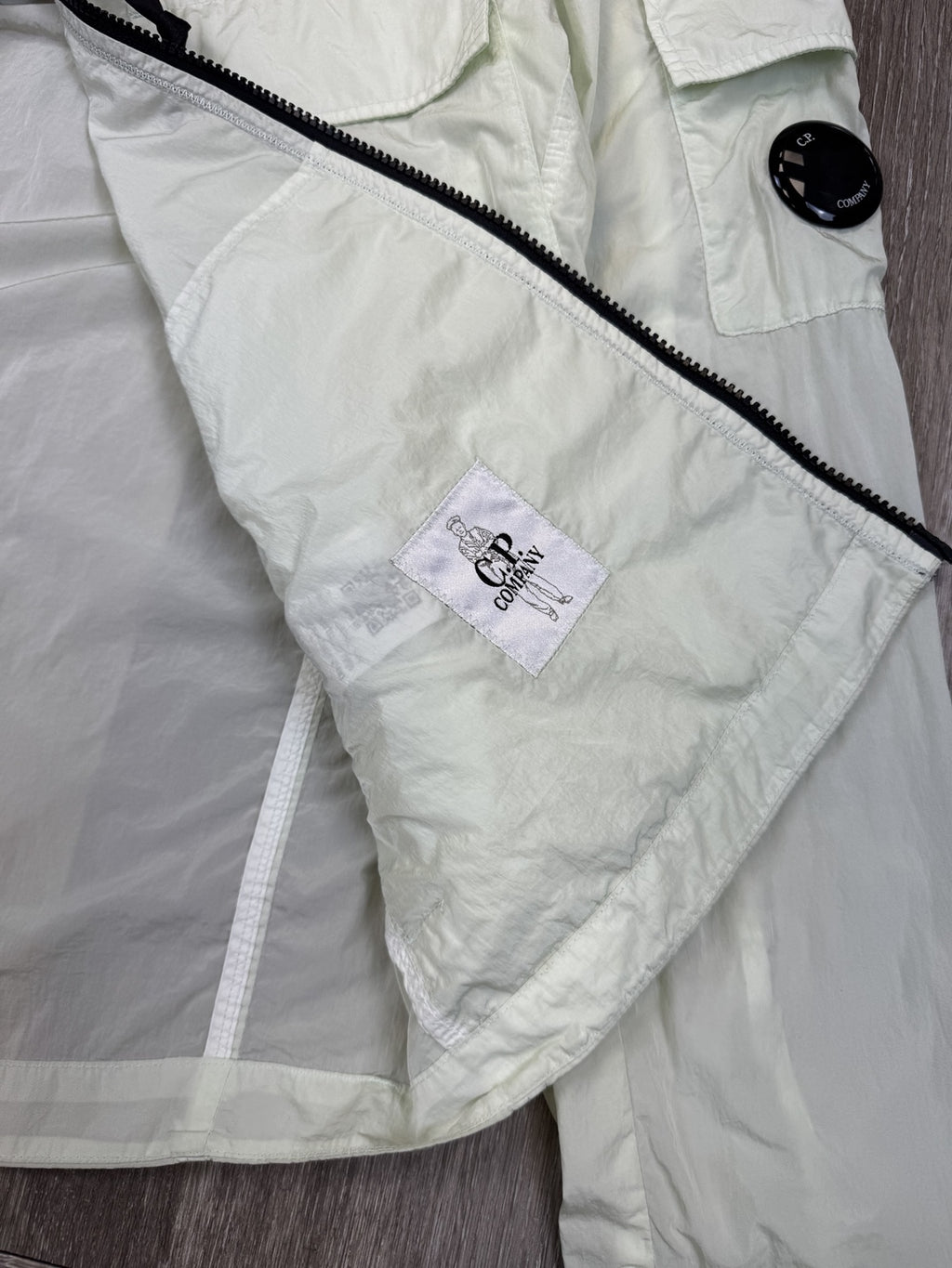 C.P. Company Mint Chrome Hooded Lens Jacket - Small