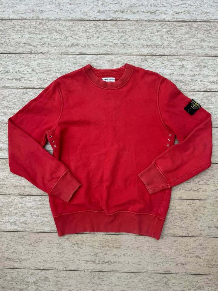 Stone Island Vinatage Crewneck in Red