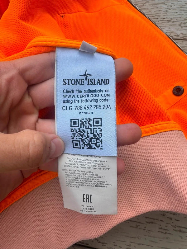 Orange Stone Island Light Soft Shell-R