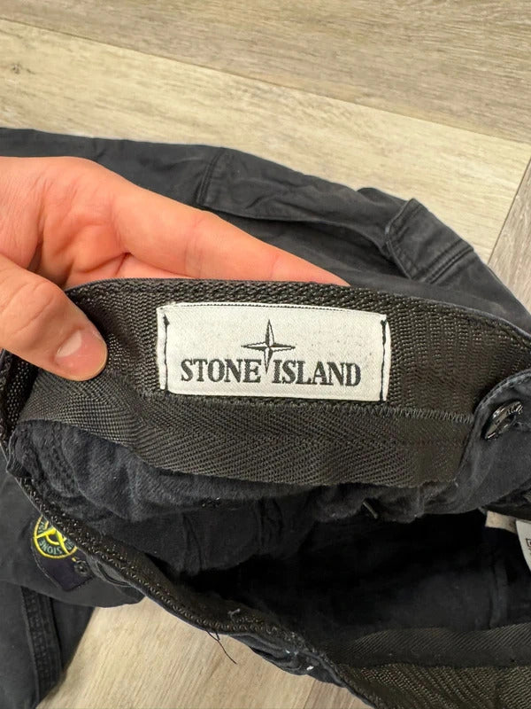 Classic Brushed Black Stone Island Cargos