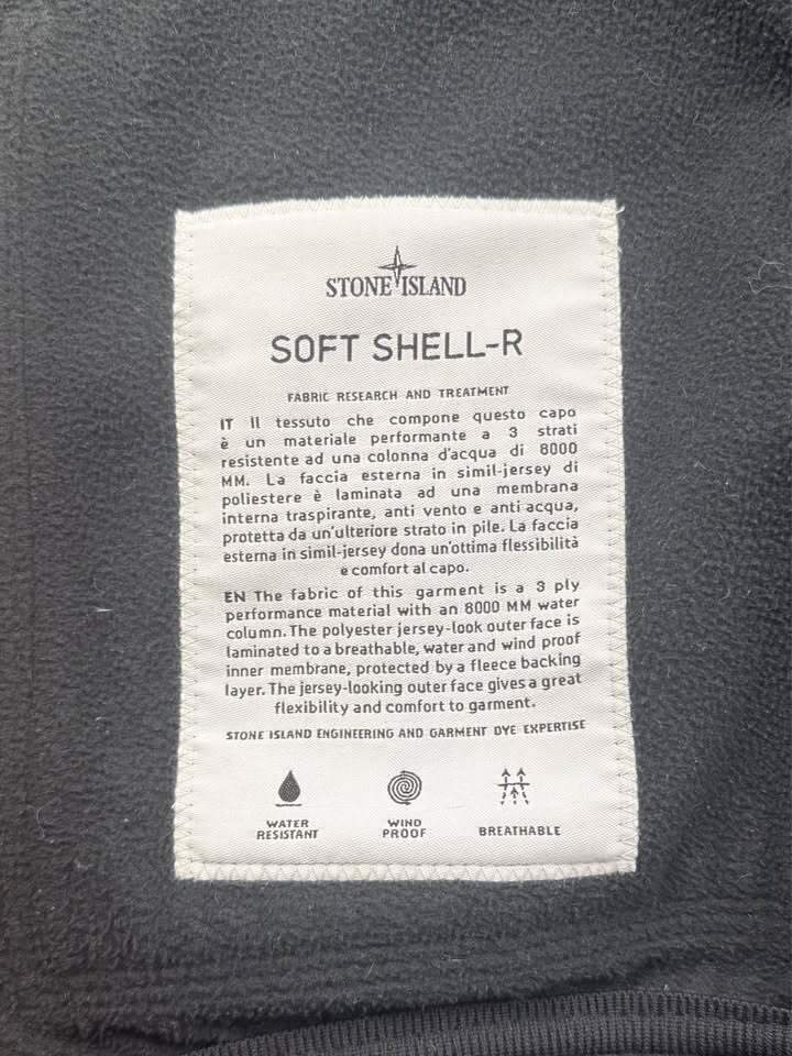 Khaki Stone Island Soft Shell-R Hooded Jacket