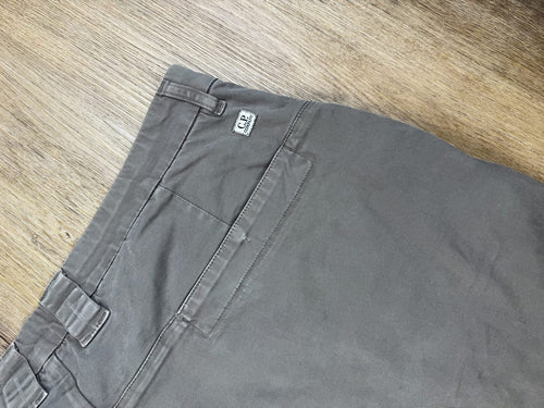 C.P. Company Lens Detail Cargo Shorts - Grey - 56