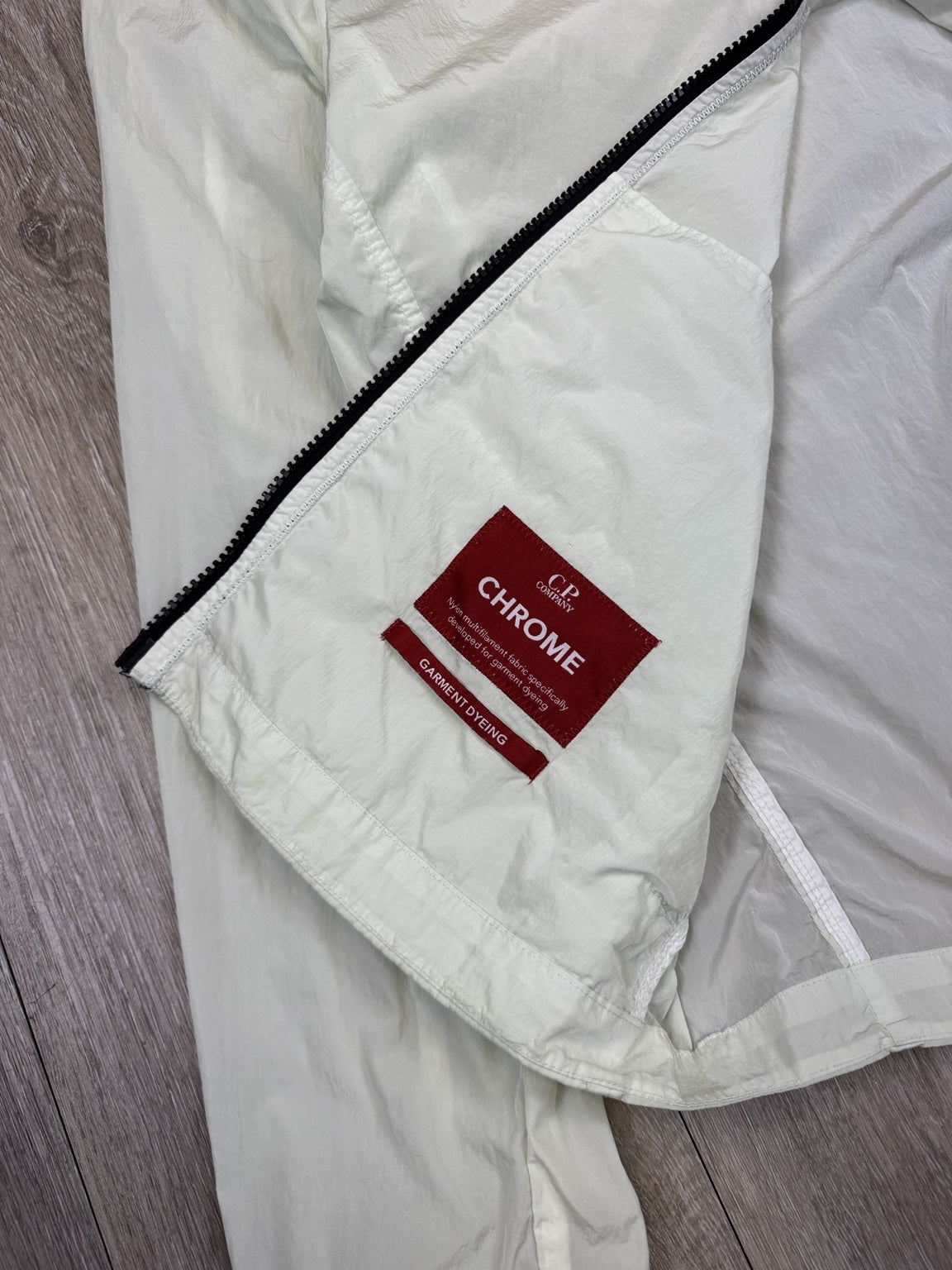 C.P. Company Mint Chrome Hooded Lens Jacket - Small