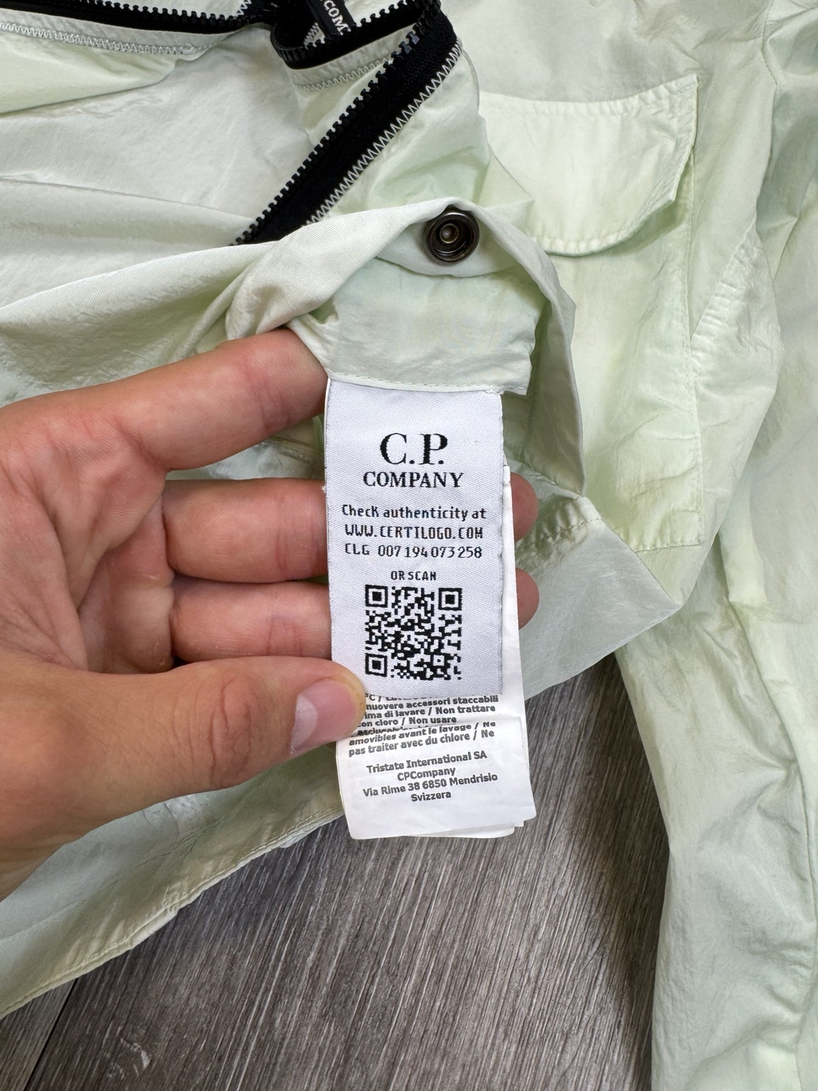 C.P. Company Mint Chrome Hooded Lens Jacket - Small