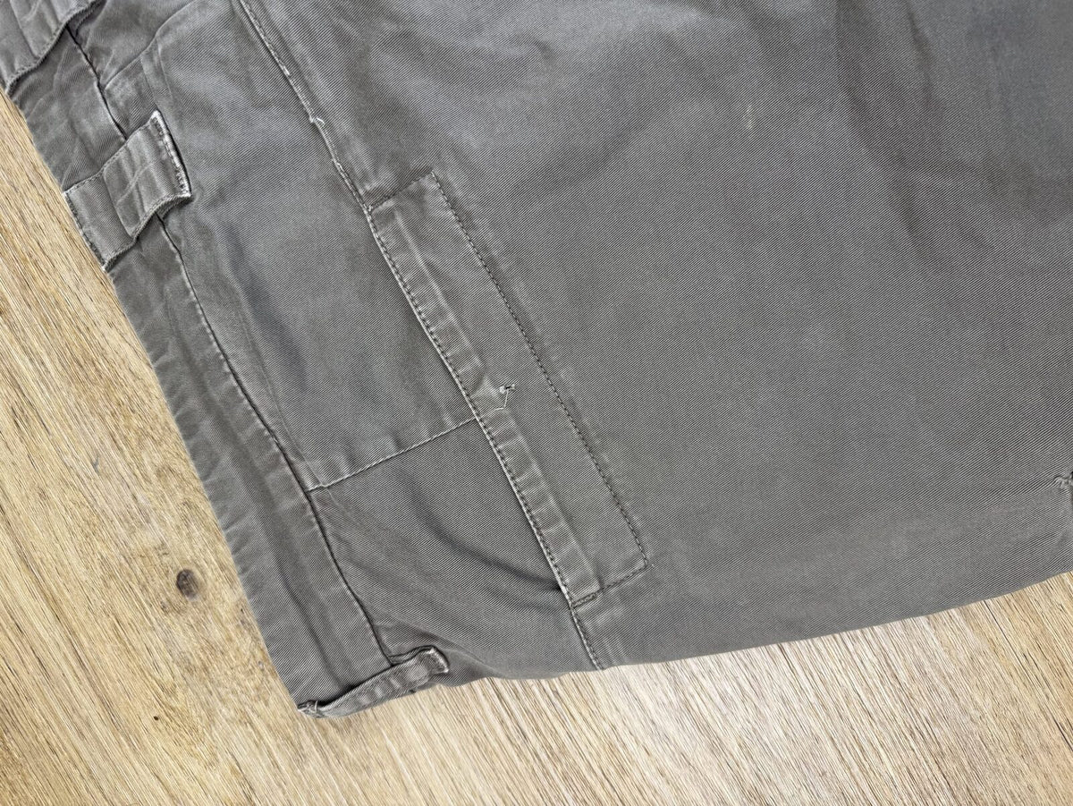 C.P. Company Lens Detail Cargo Shorts - Grey - 56
