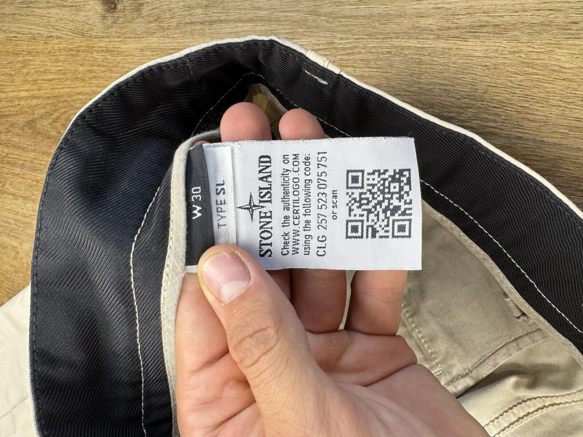 Stone Island Type SL Cargo Shorts - Stone - W30