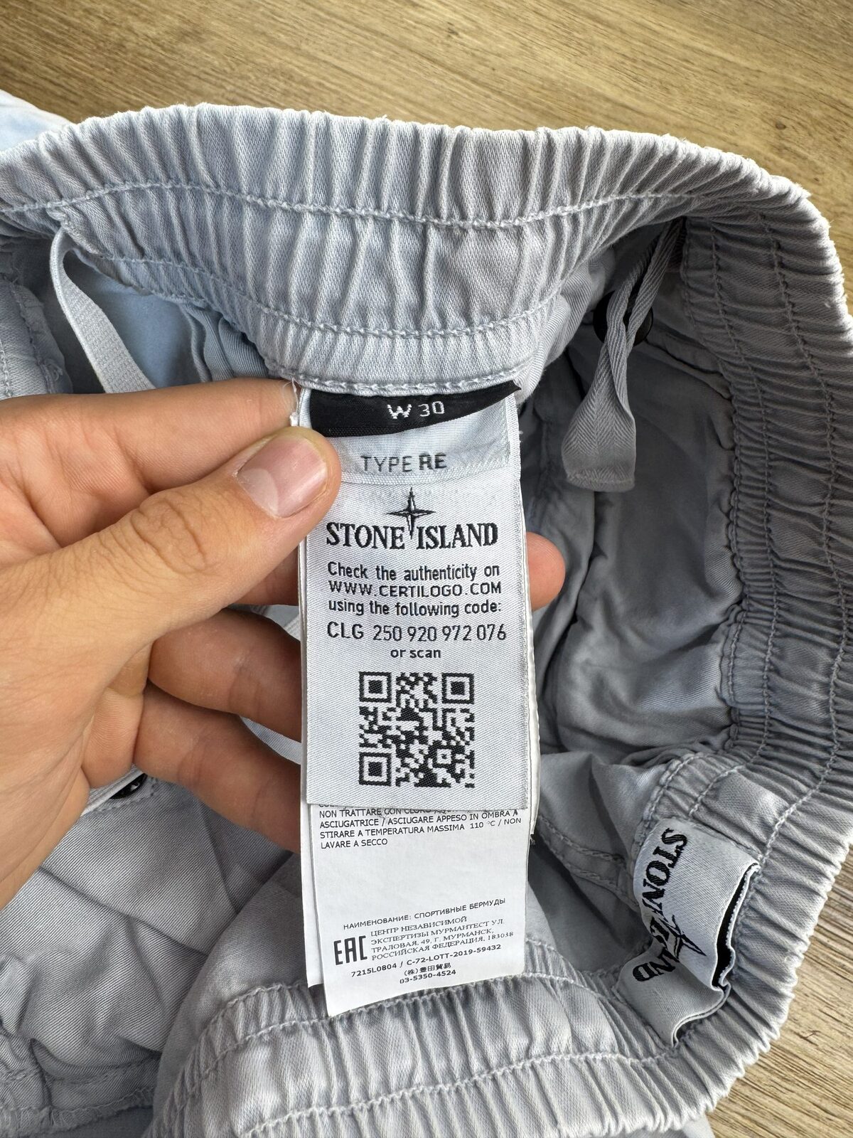 Stone Island SS2020 Light Blue Cotton Cargo Bermuda Shorts - W30